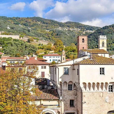 Lejlighed Gorgeous In Capezzano Monte Vitoio (Pietrasanta)